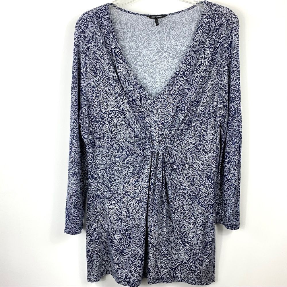 Daisy Fuentes Blue Paisley Top L